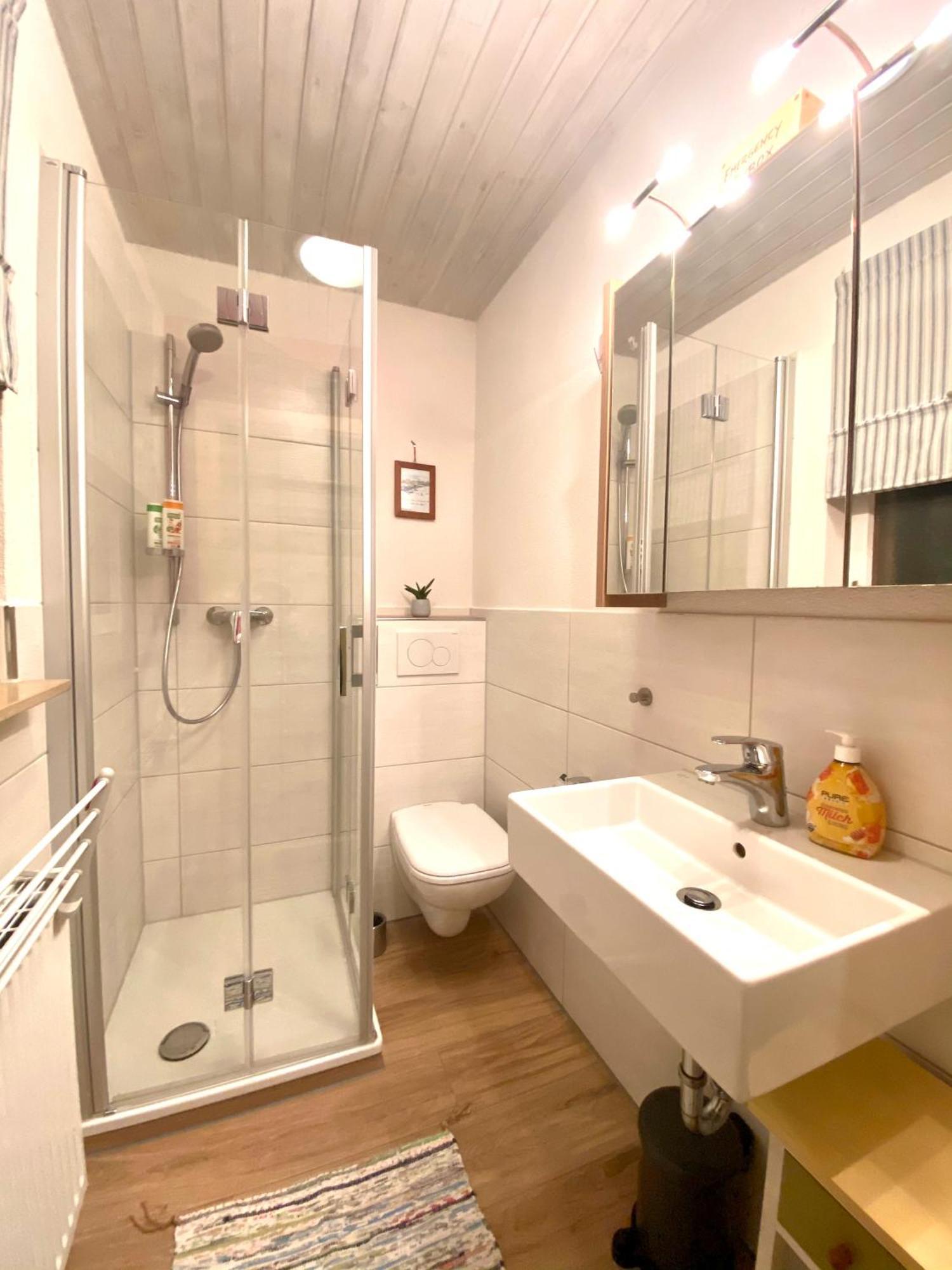 טיטיזי-נוישטאדט Ferienhaus Robin מראה חיצוני תמונה